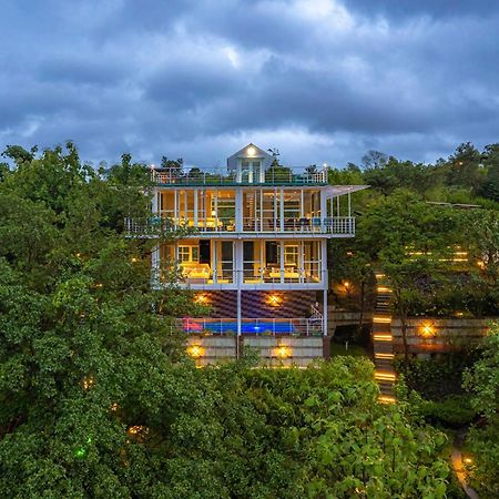 The Glasscape By Stayvista - Hillside Getaway With Pool And Indoor Games Nashik Extérieur photo